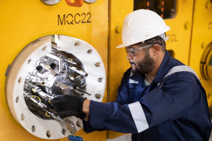 © Stuart ConwayOneSubsea Angola Time Expertise