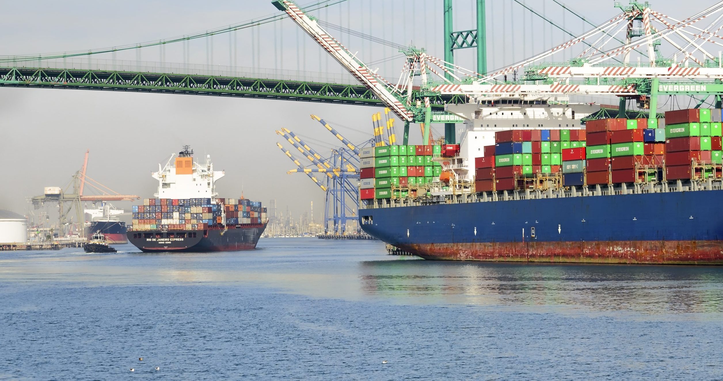 2 VWAM 2025 Supply Chain Navigating Supply Chain Challenges Through 2025